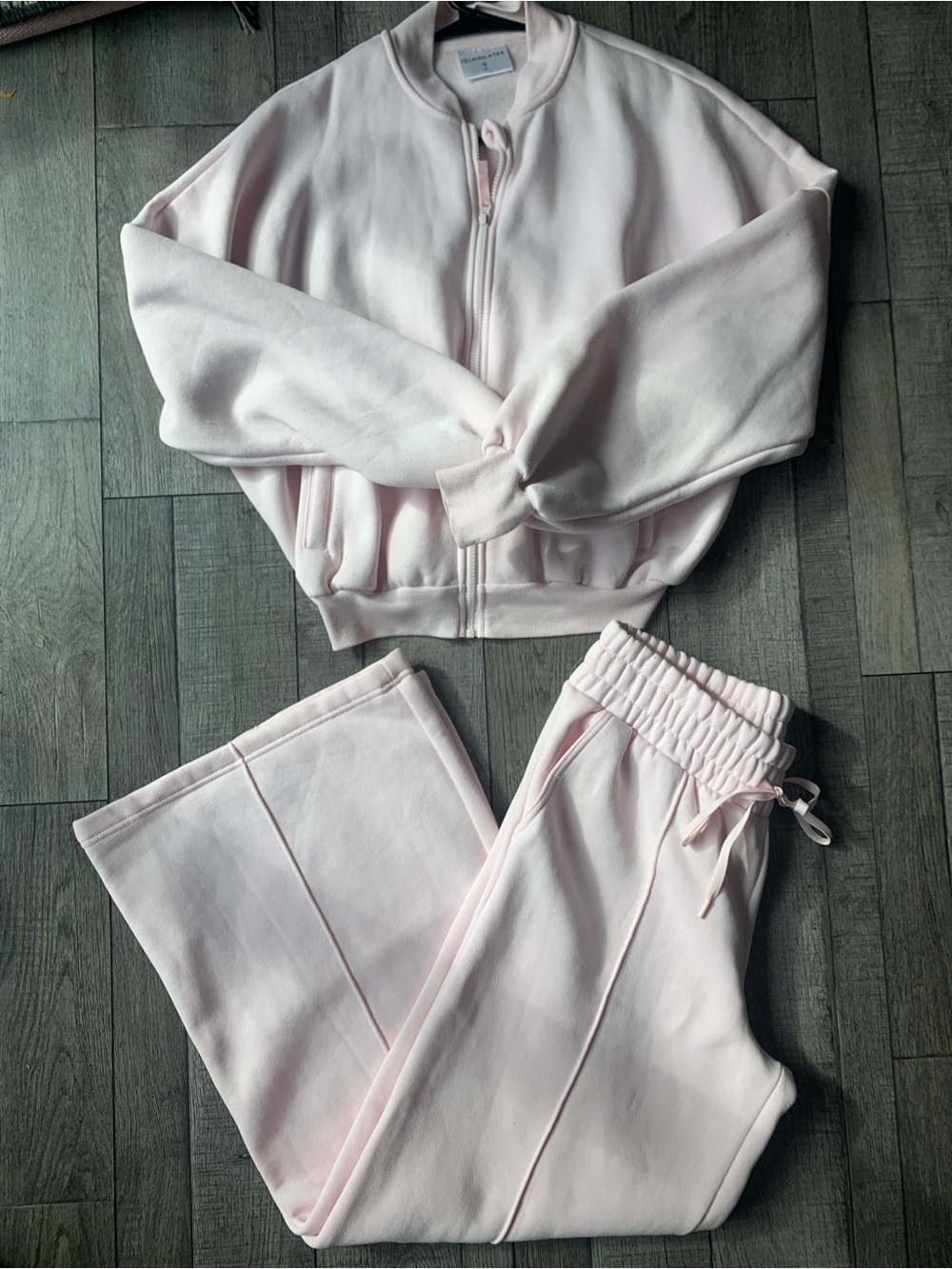 NWOT Blogilates Women's Soft Pink Zip Bomber & Drawstring Sweatpants Set
